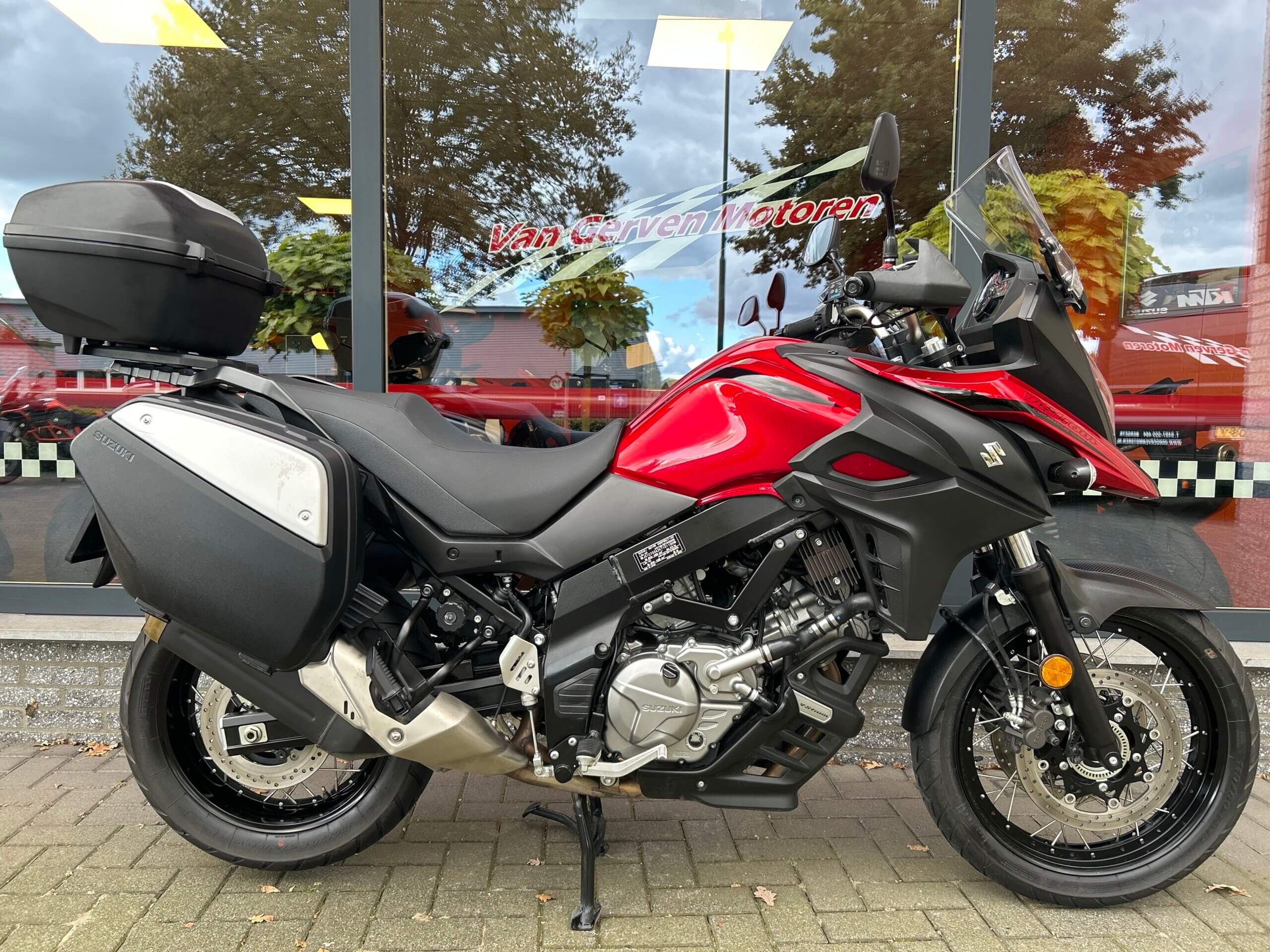 SUZUKI V-STROM 650 XTA