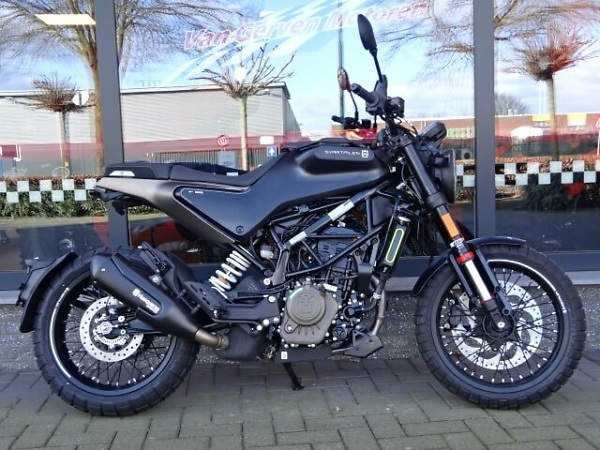 HUSQVARNA 125 SVARTPILEN