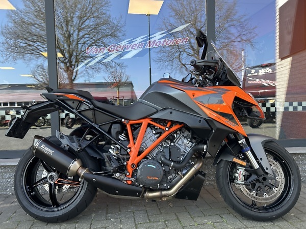 KTM 1290 SUPERDUKE GT
