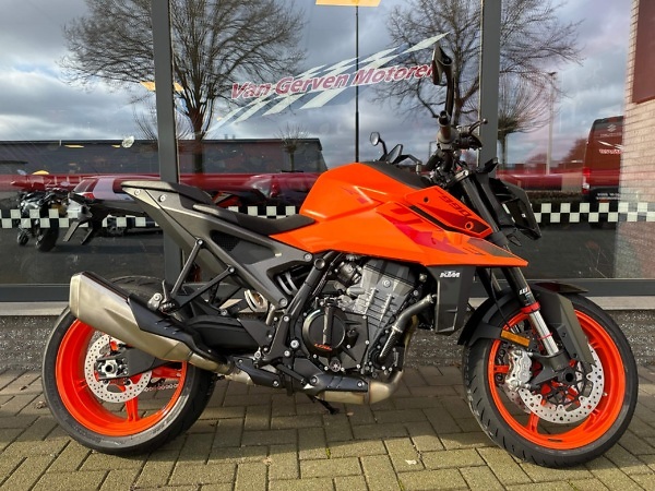 KTM 990 DUKE