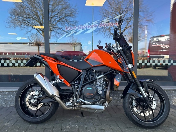 KTM 690 DUKE