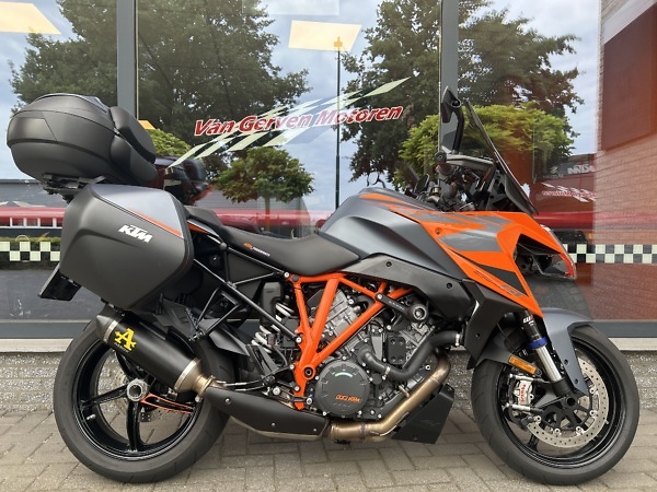 KTM 1290 SUPERDUKE GT